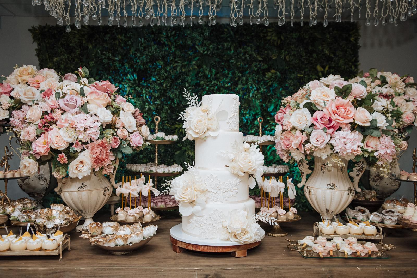 Table and chair rentals for events in Cape Cod by Nara's Decor